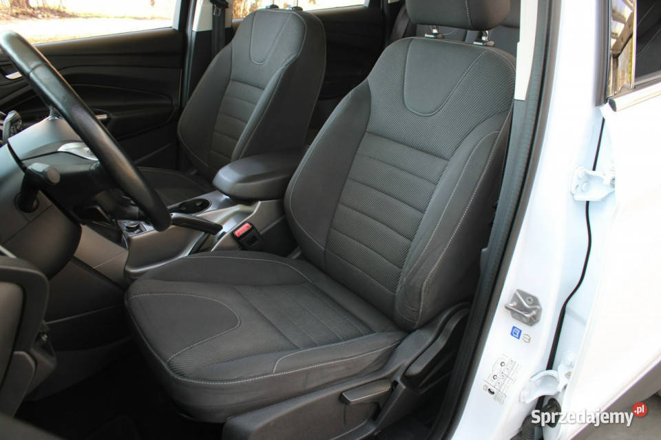 Ford Kuga OrglakierTITANIUMSerwisBogate biały Gliwice