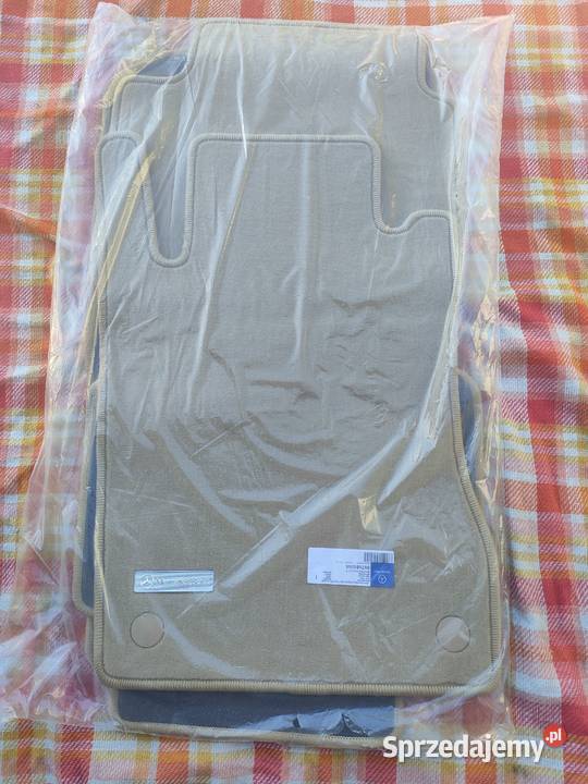 Dywaniki OEM Mercedes CLS W219 C219 W211 S211 wielkopolskie Bolewice