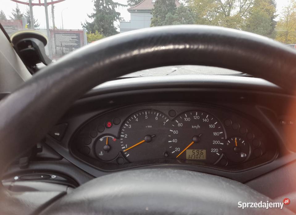 Ford Focus 1 kombi benz 2004 silnik i mechOC i Wrocław sprzedam