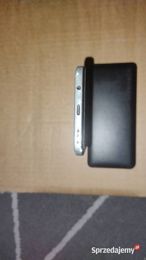 Motorola g52 Jasień