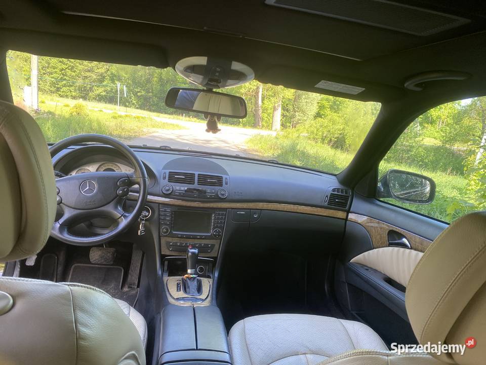 MercedesBenz E 320 CDI 4MATIC Avantgarde 2007 Rok produkcji 2007 Turówka Stara