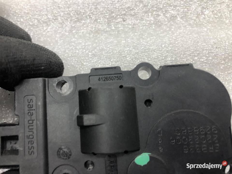 SILNICZEK NAGRZEWNICY MERCEDES W164 412650750