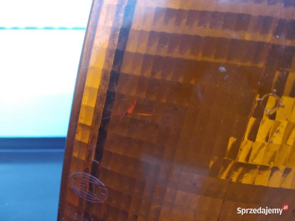 VW Passat B3 kierunkowskaz kierunek migacz lewy Sieradz