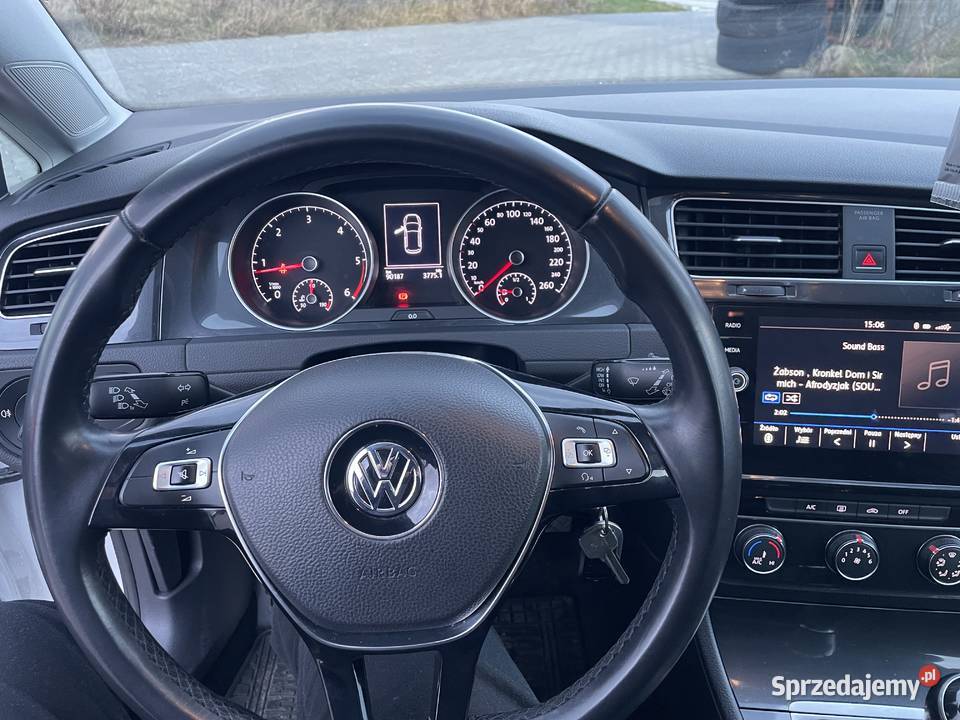 Volkswagen Golf VII 16 TDI nieuszkodzony Słupsk