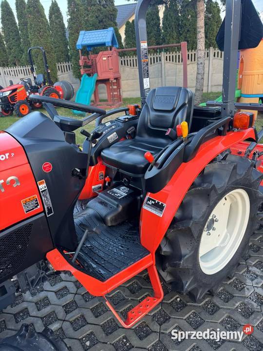 KUBOTA NB21 4X4 21hp REWERS Wspomaganie Asystent Biskupice