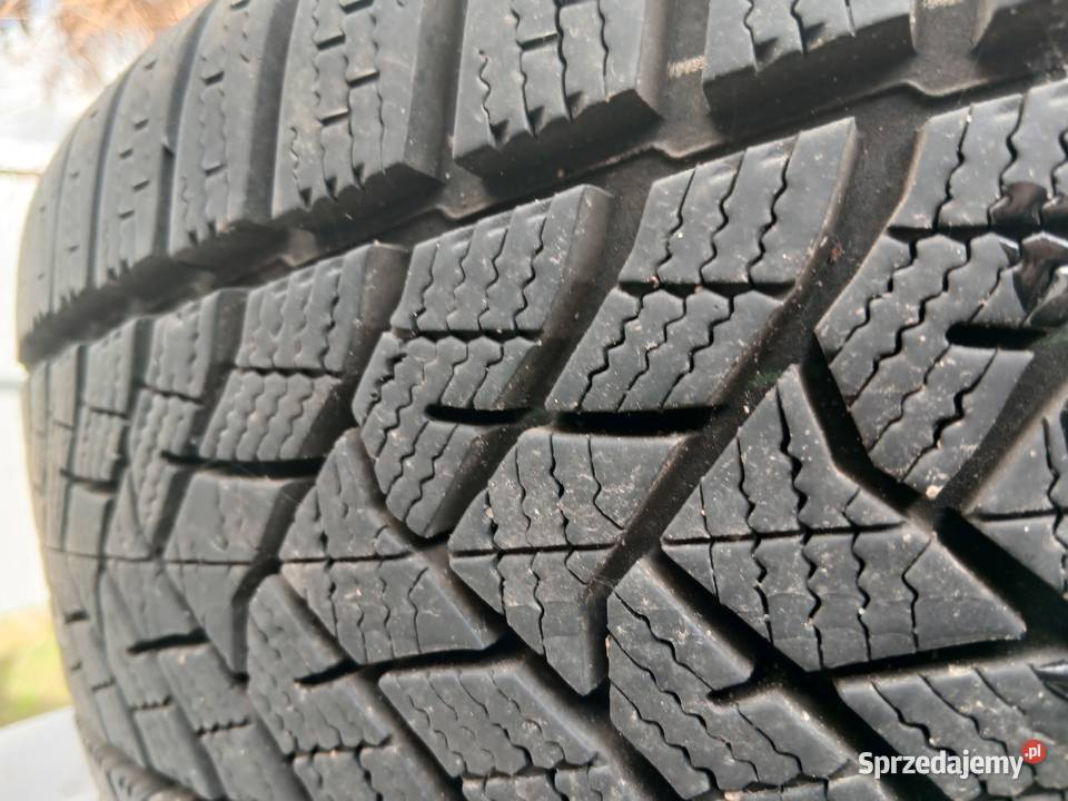 Opony zimowe Dunlop 205 55R16 2023 podkarpackie Rzeszów