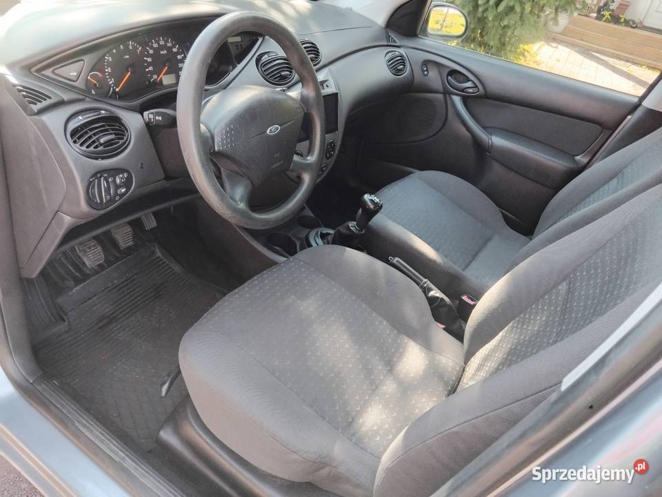 Ford focus 16 LPG klimatyzacjamały przbieg 182000km Focus śląskie Łazy