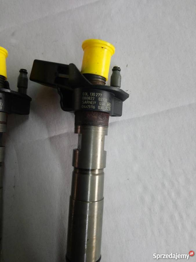 Wtryskiwacze Audi A4 B8 20 Tdi CR Rok produkcji 2007