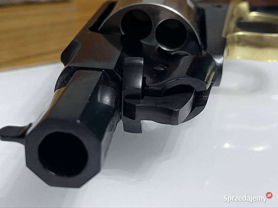 Remington 1858 rewolwer czarnoprochowy cal 44 sprzedam