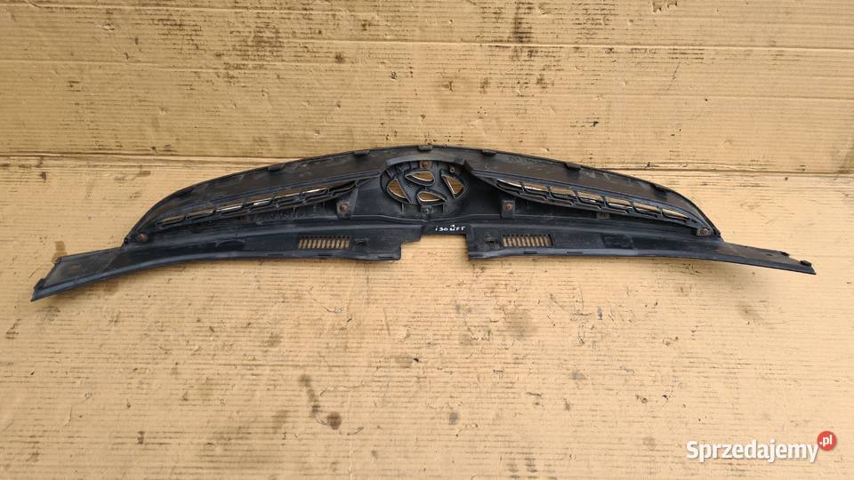 Hyundai I30 cw 1 Lift atrapa przód grill Legnica sprzedam