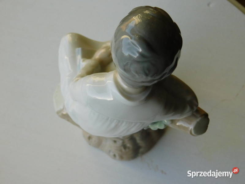 Figurka Lladro zamyślonej dziewczyny wys 215 592 Porcelana i szkło zachodniopomorskie Szczecin