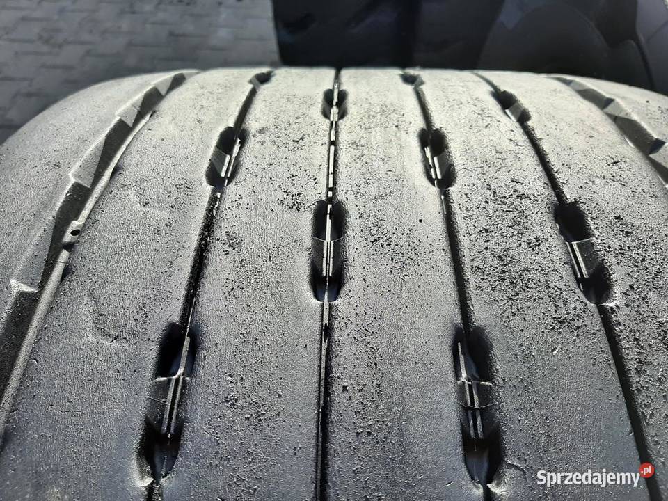 2x Opona używana ciężarowa 44545R195 MICHELIN Zaścianki