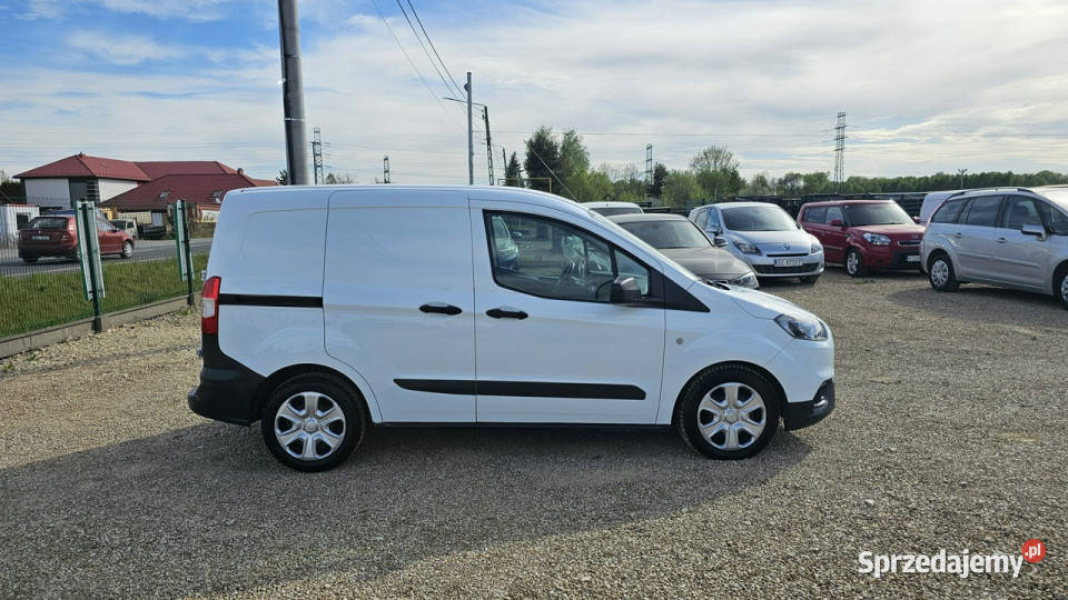 Ford Transit Courier nawigacja klimawersja trend pełny VAT Chełm Śląski
