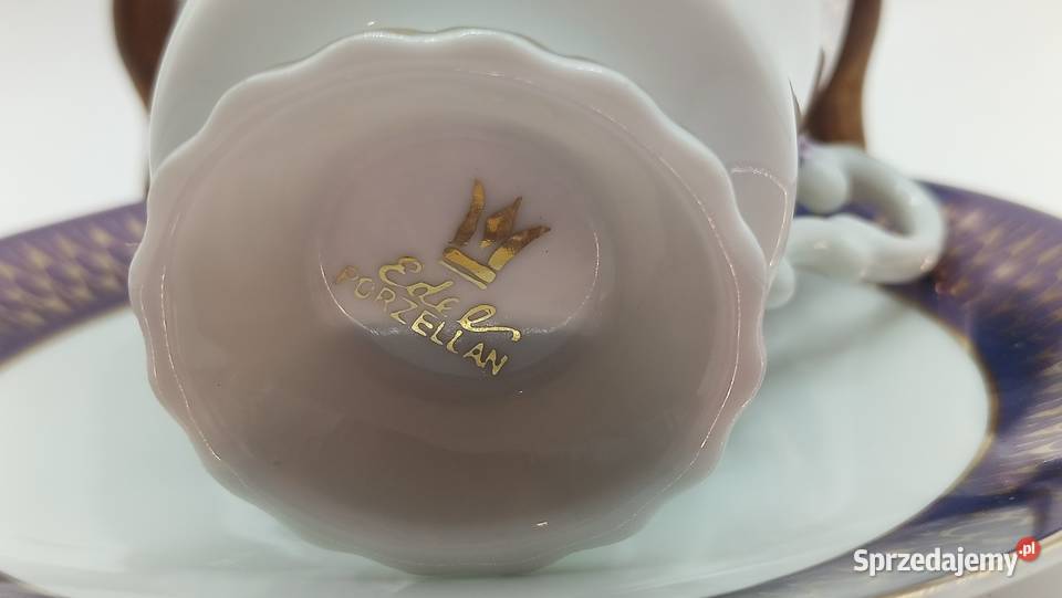 Filiżanka ze spodkiem porcelana kostna biała w