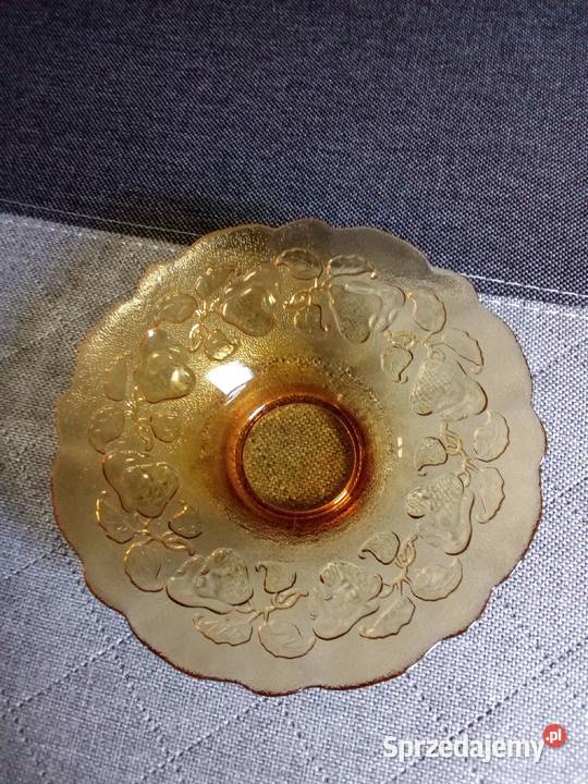 Piękna bursztynowa salaterka śląskie