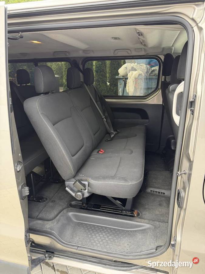 Renault Trafic 9 osób 16 125 Zadbany Samochody osobowe Zachełmna