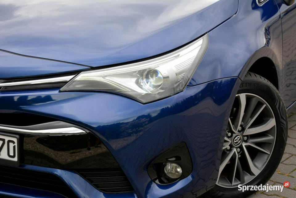 Toyota Avensis 18 VVTi147 Xenon Ledy Navi Kamera autoalarm sprzedam