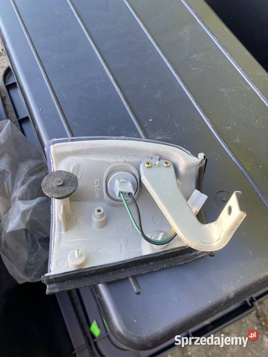 NOWA Lampa Pozycyjna Prawa Nissan Sunny B12 N13 Rok produkcji 1990 łódzkie Kamocin