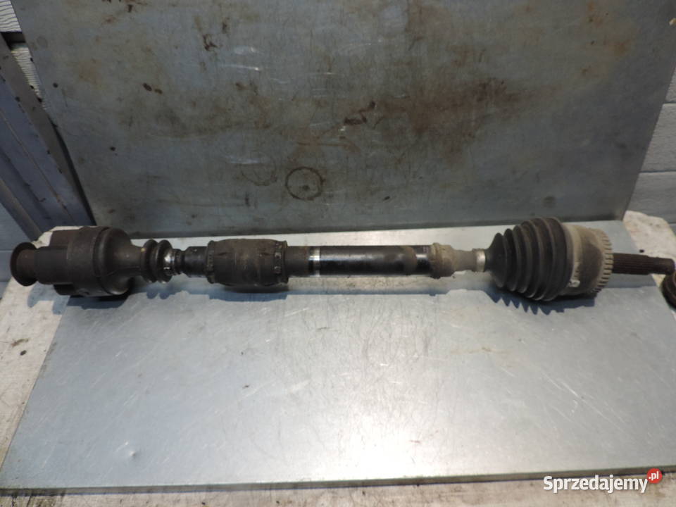 PÓŁOŚ PRAWY PRZÓD VOLVO S40 19 TD Rok produkcji 1999 sprzedam