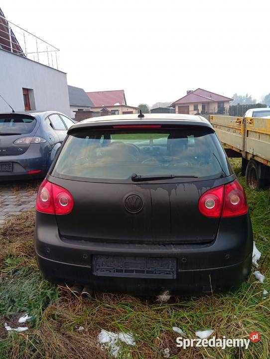 VW Golf GTI V 20 TFSI 200 czarny mat 220 Syców