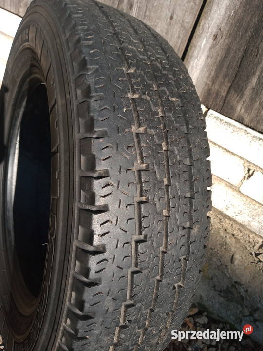 Opona Michelin Agilis 81 19575 R16C Waśniów