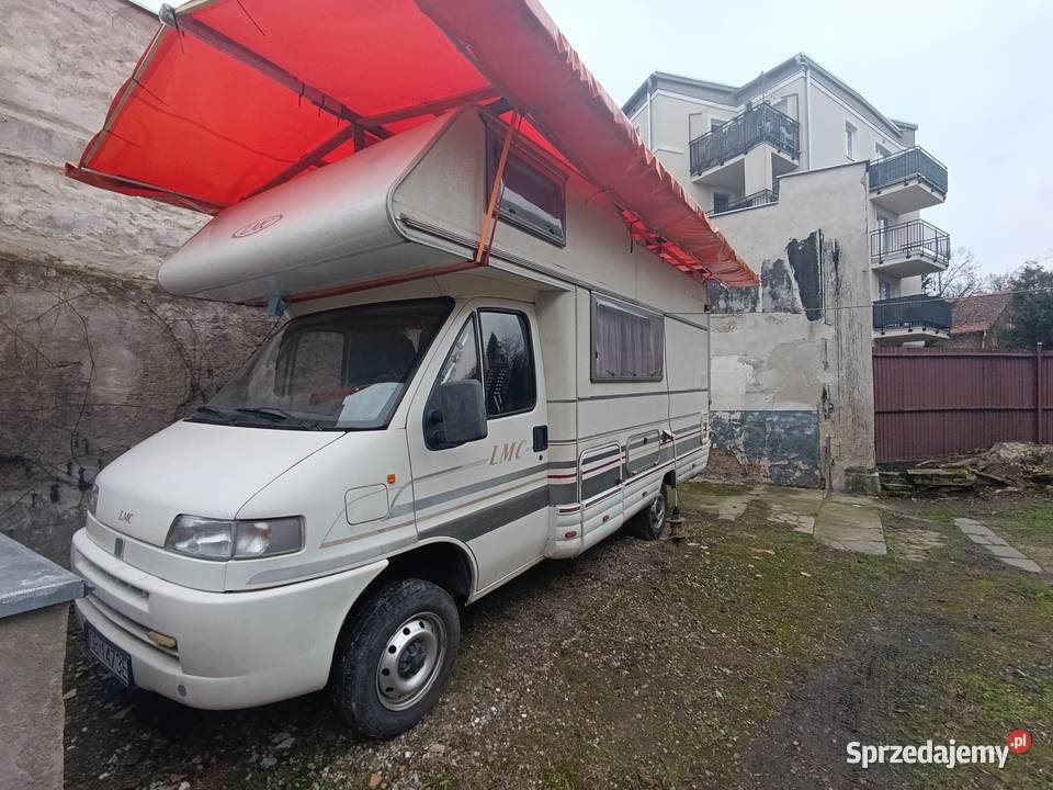 Kamper na sprzedaż