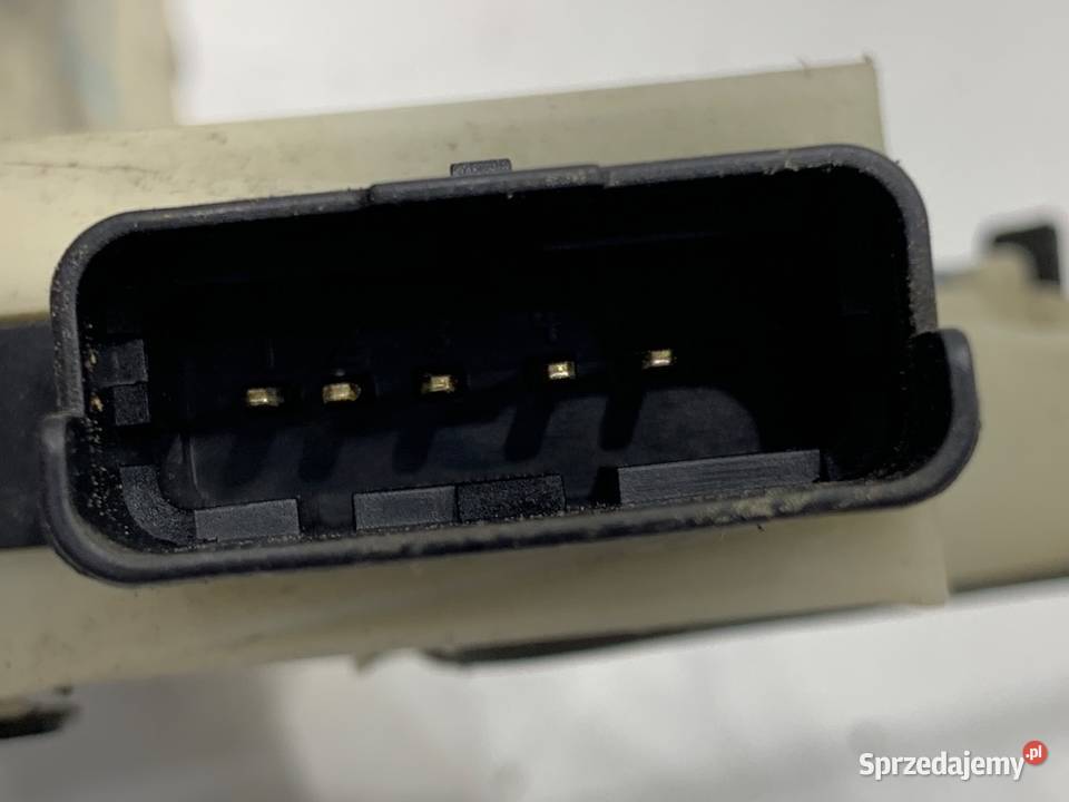 ZAMEK DRZWI PRAWY PRZÓD PEUGEOT 208 I Hatchback