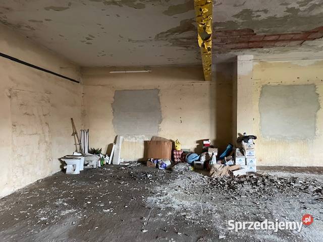 Syndyk sprzeda pawilon biurowo usługowo handlowy 918zł/m2 Pleszew