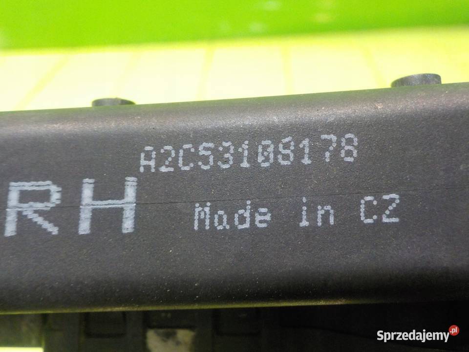 VOLVO S80 II 24 D5 08r 4D spryskiwacz lampy Suków