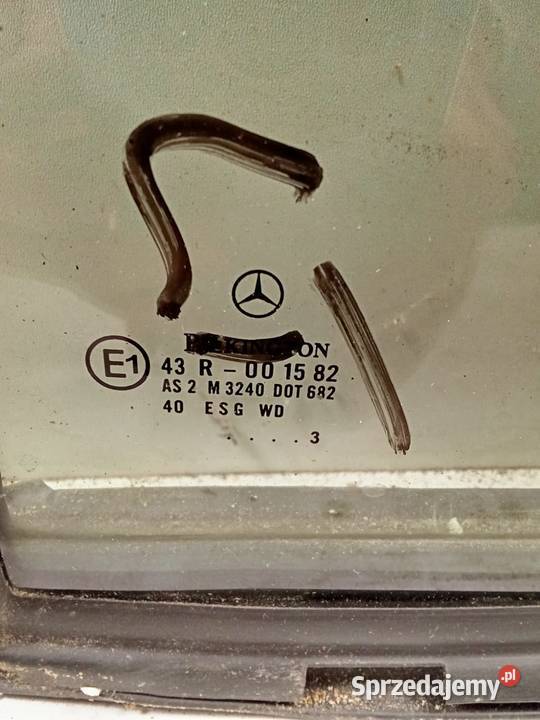 Szyba Trójkątna Lewa Tylna Mercedes Cclass W203