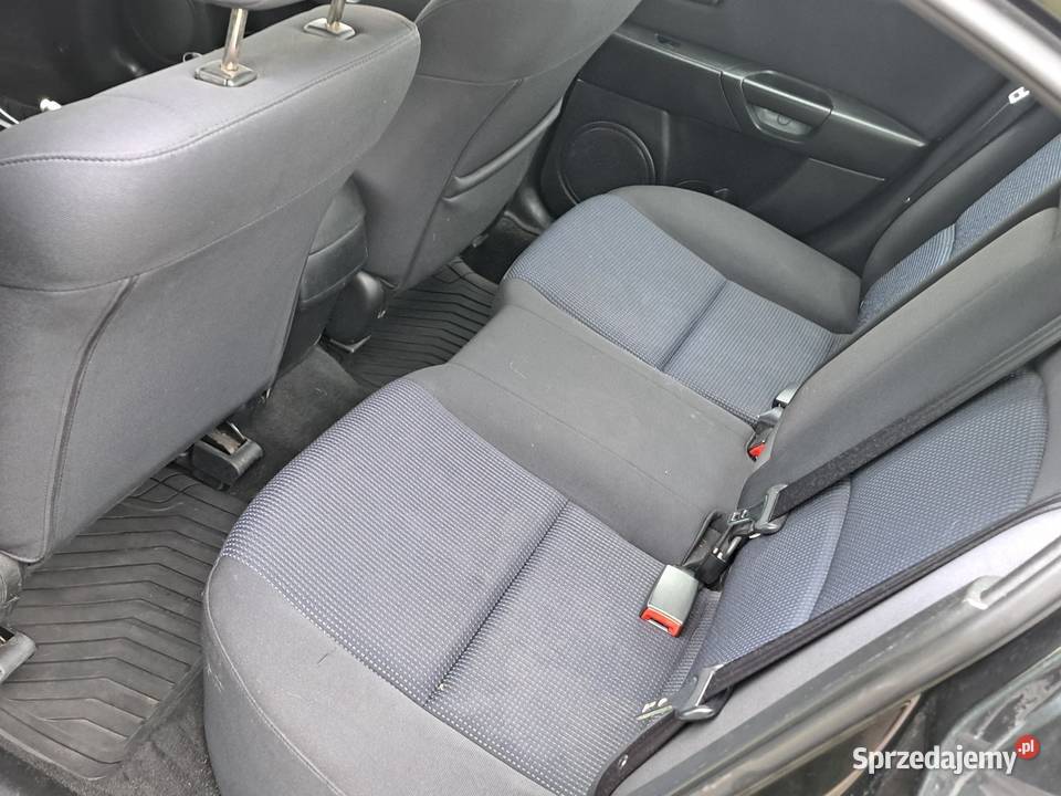 Sprzedam ładną Mazdę 3 16 benzyna 2005r sedan mazowieckie Żyrardów