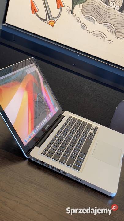 Sprzedaję komputer żeby zapłacić prawo jazdy Police