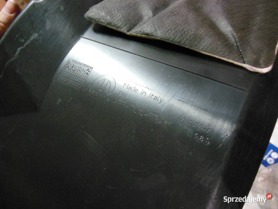 Nadkole przednie PRAWE Fiat 500E 2020 68656666AA
