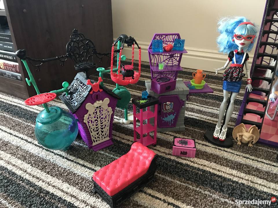 Wielki zestaw monster high straszyceum i 20 Tarnów