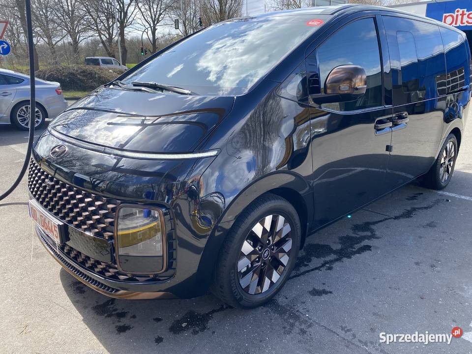 Hyundai Staria 22 CRDi Signature Lounge gniazdo USB Szczecin