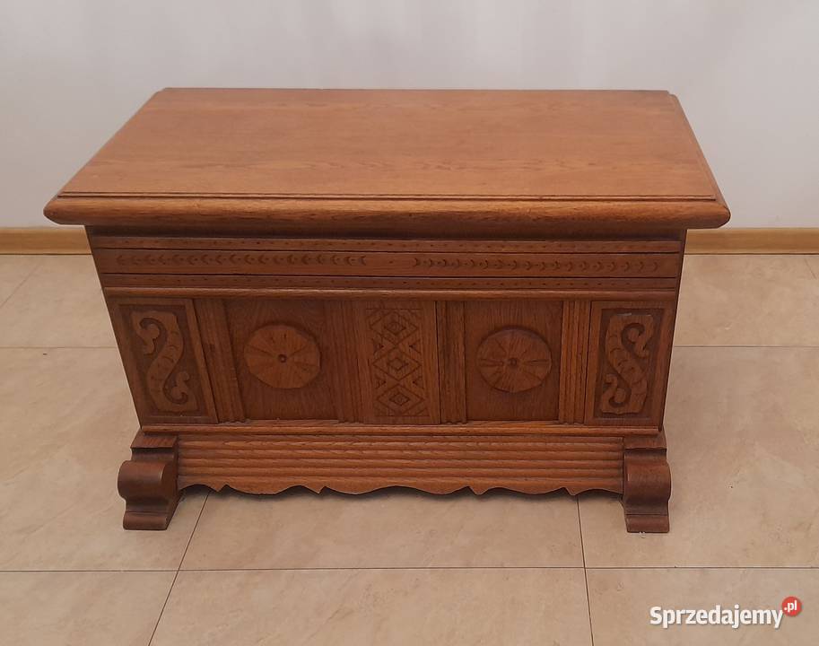 Skrzynia drewniana kufer z litego drewna Tarnowskie Góry