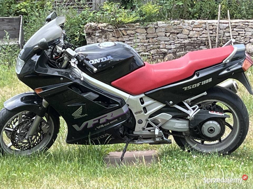 Honda vfr 750 Gadka