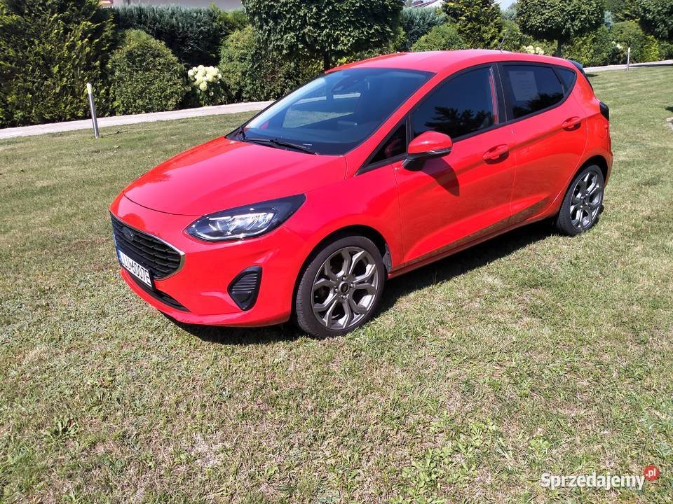 Ford Fiesta czerwona strzala Łuków