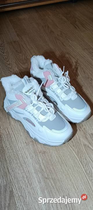 Białe Buty Kobiet w Stylu Casual Płaskie Warszawa