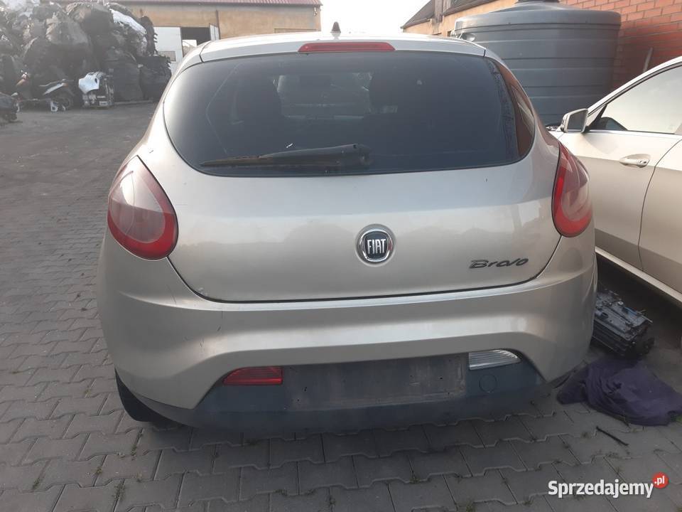 Fiat bravo na części kod lakieru 8908 maska Czarkowo sprzedam