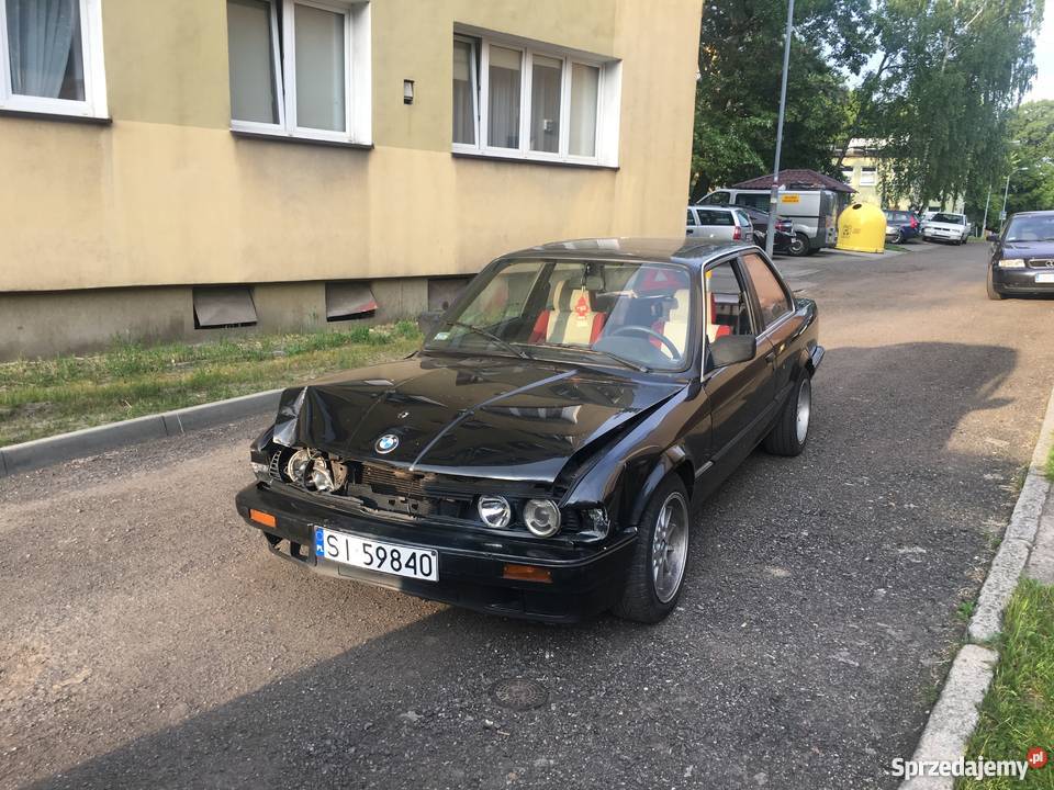 BMW 316i e30 coupe