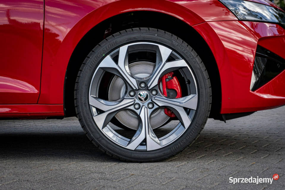 koda Octavia Octavia RS 20 TSI 265 DSG IV 2020 światła LED Łódź