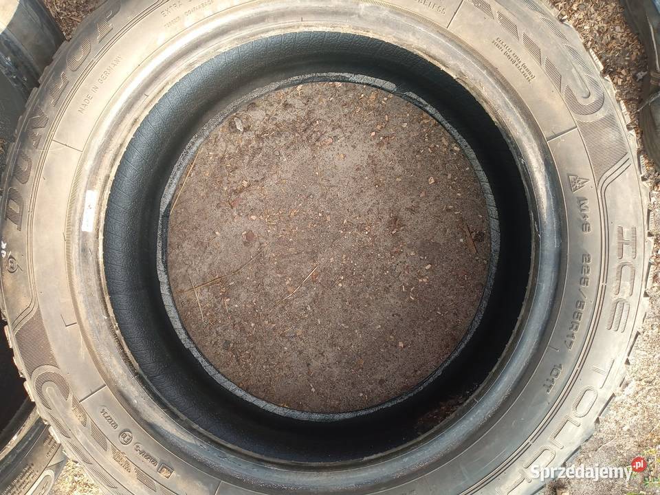 Opony 22555 17 Dunlop 55