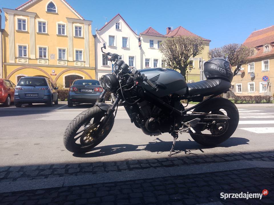 Honda Szybsza wygląda Cafe racer na kawę i Honda Jelenia Góra