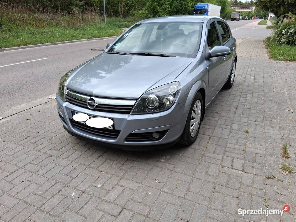 Opel Astra 2006r 16BLpgKlimaZarej wielofunkcyjna kierownica Poniatowa