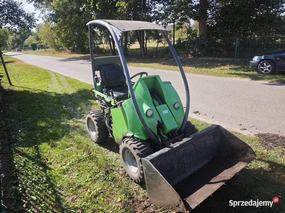 Mini ładowarka AVNT 220 sprawna szeroka łyżka nieuszkodzony Trojanów sprzedam