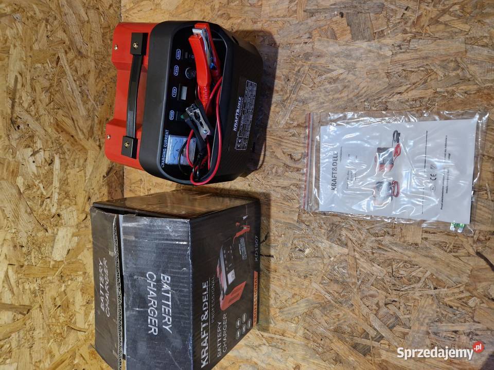 Prostownik samochodowy 12V 24V 20A 200Ah KD1907 Głogowa