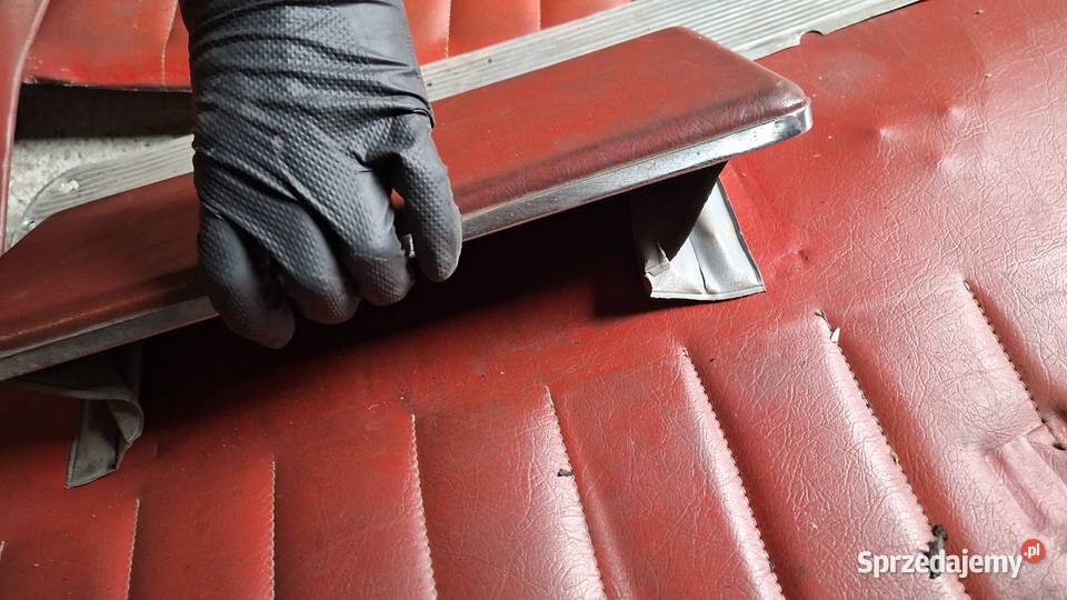 Boczki poszycia drzwi tapicerki Gaz 24 Wołga osobowe Kraków sprzedam