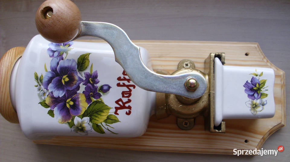 Młynek do kawy na ścianę z braykami Świnoujście