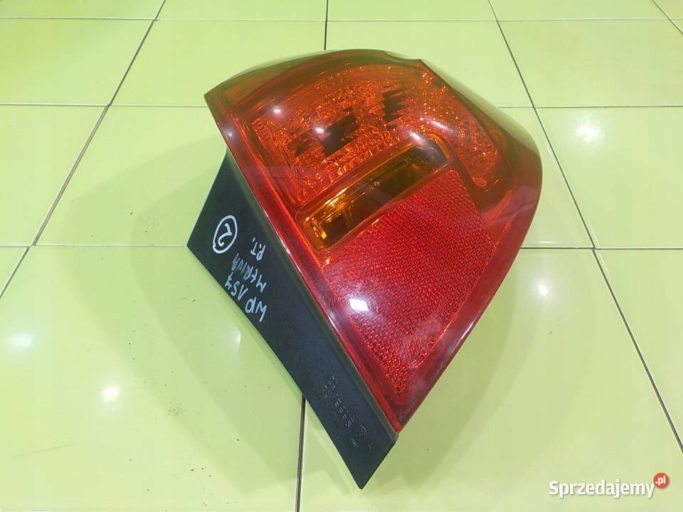 OPEL MERIVA B 17 CDTI 11r 5D AUT lampa prawa tyl